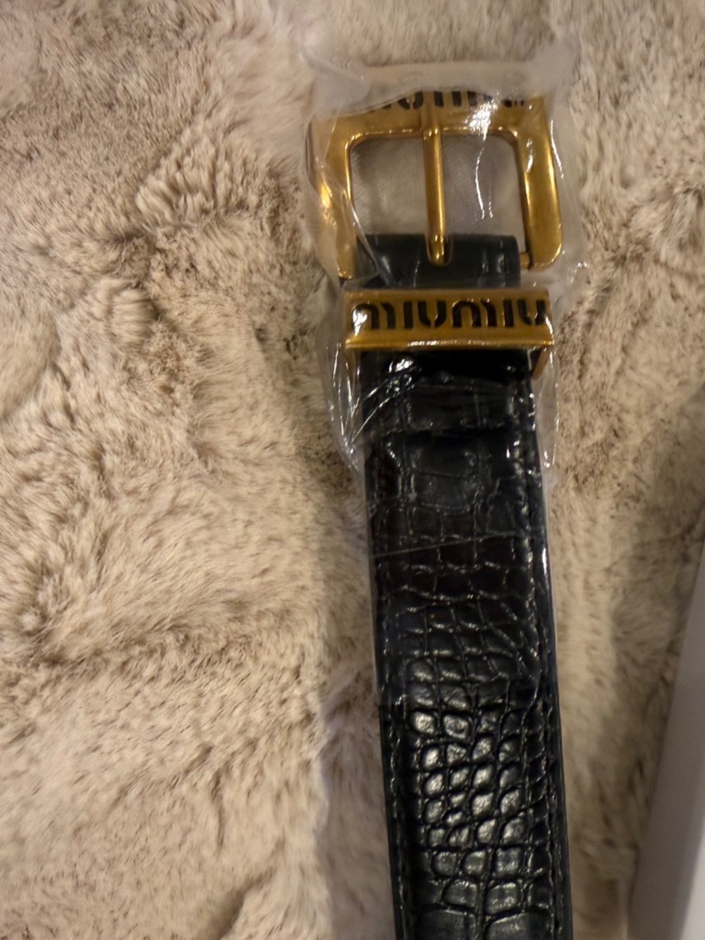 NWT! Beautiful Belt size 95 - Picture 5 of 7